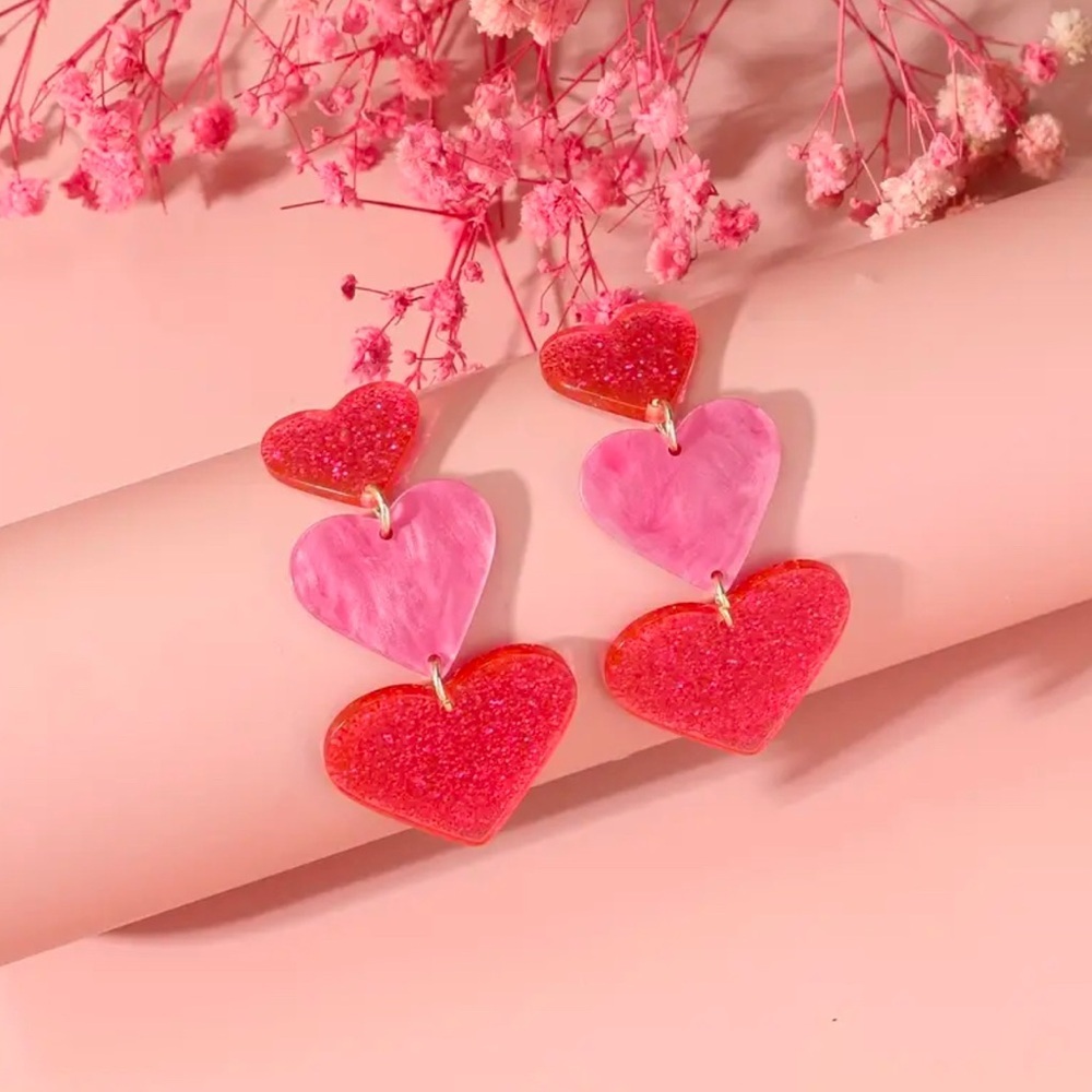 Heart-Shaped Pink dangle Earrings